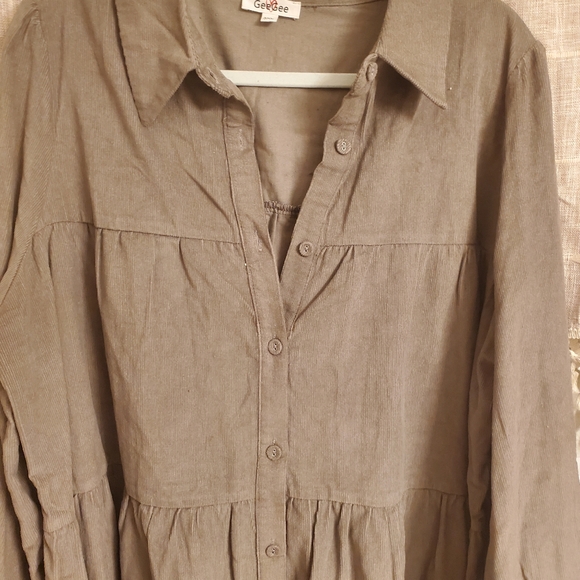 GeeGee Plus Dress/Tunic - Picture 2 of 7